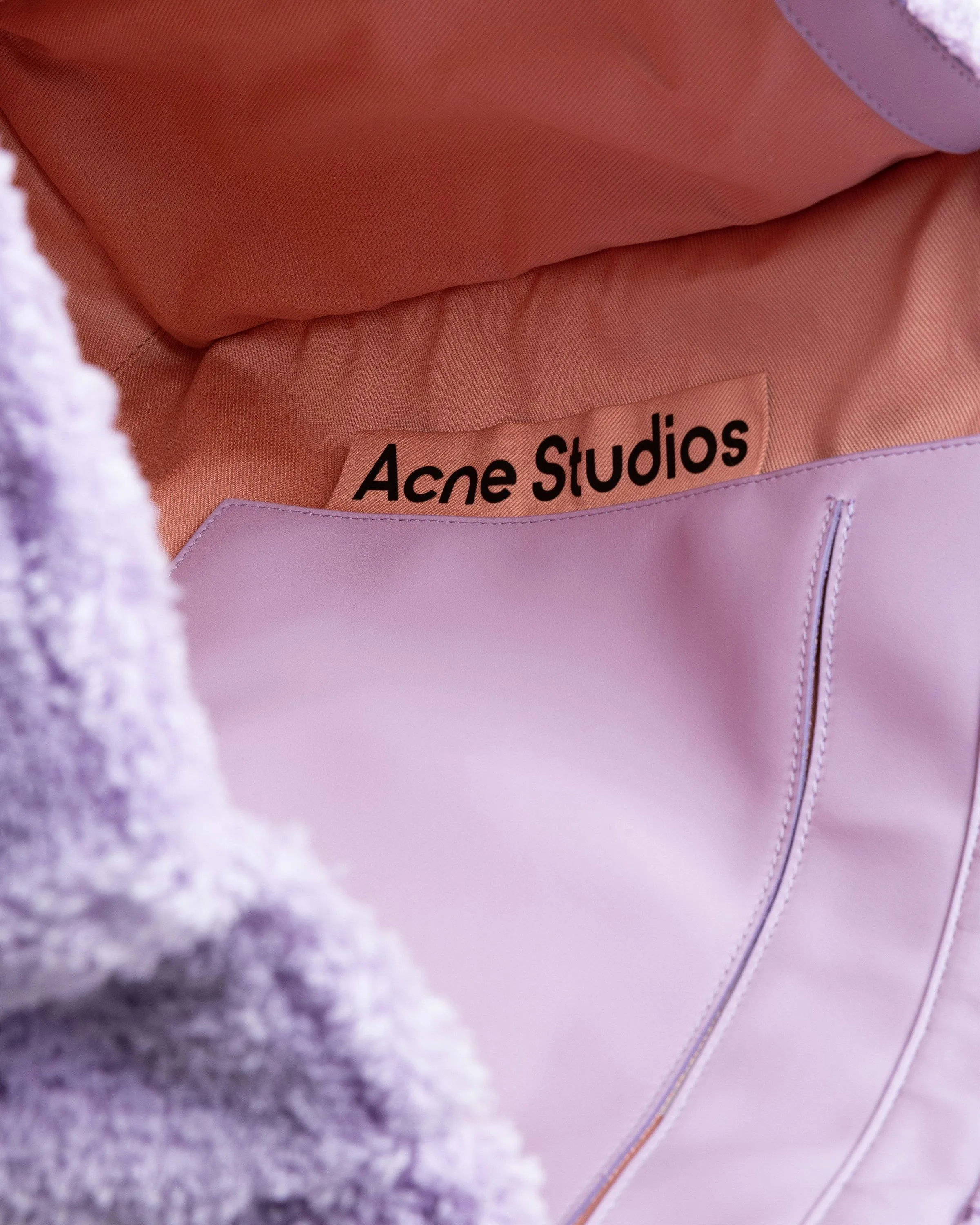 Acne Studios – Furry Logo Shoulder Tote Bag Lilac Purple | Highsnobiety Shop