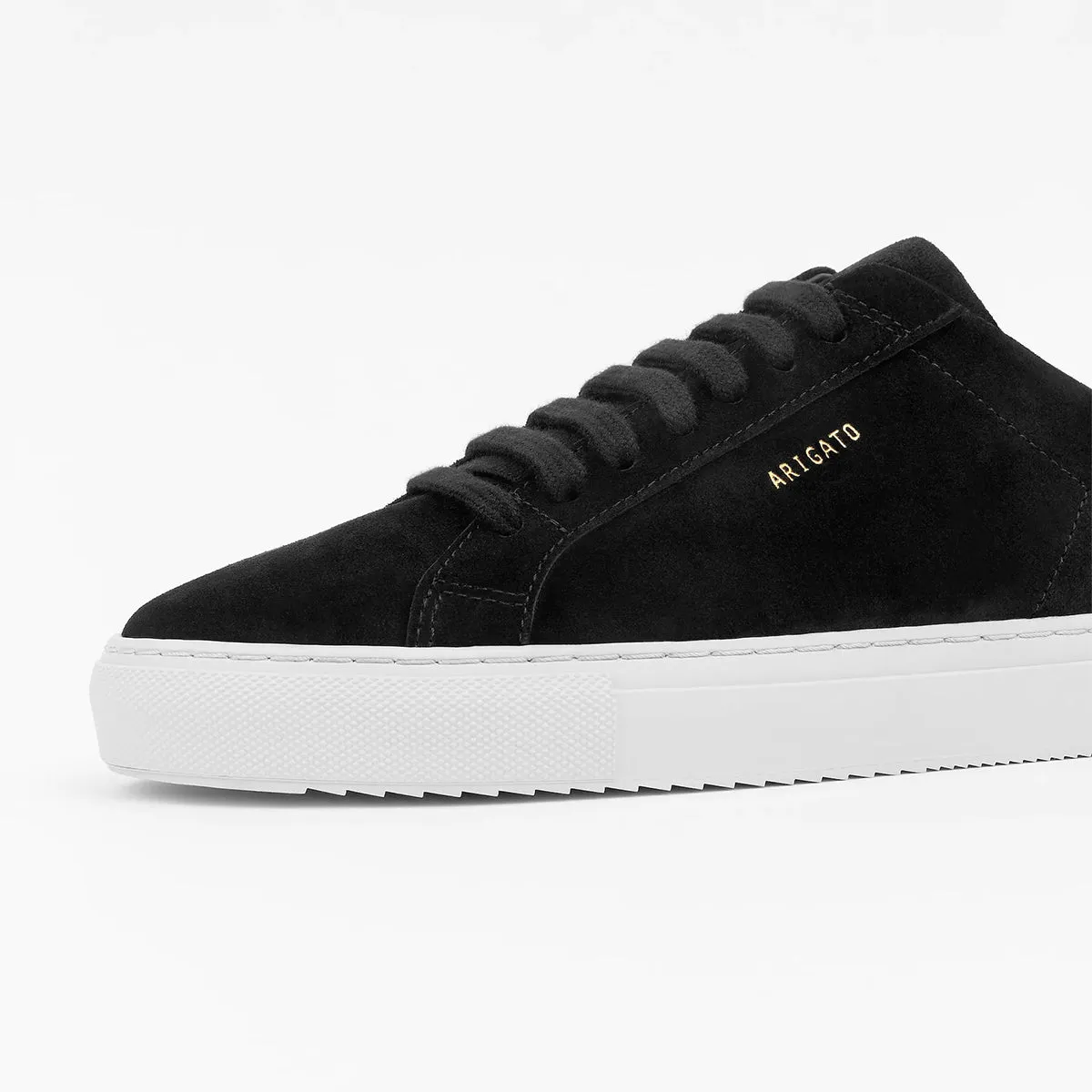 Axel Arigato - Clean 90 Suede Sneakers in Black