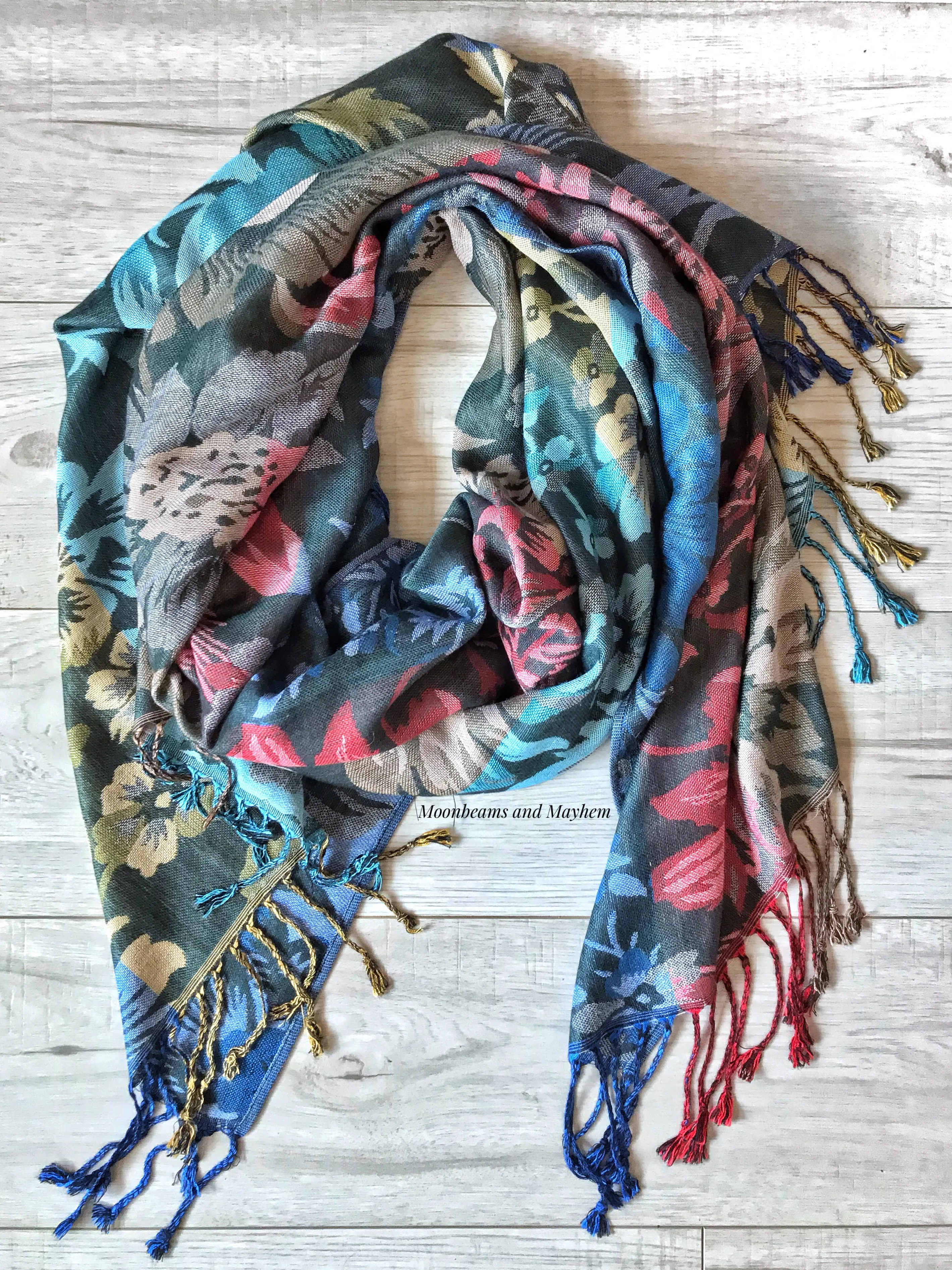 BEAUTIFUL HALLIE PASHMINA STYLE SCARF / SHAWL