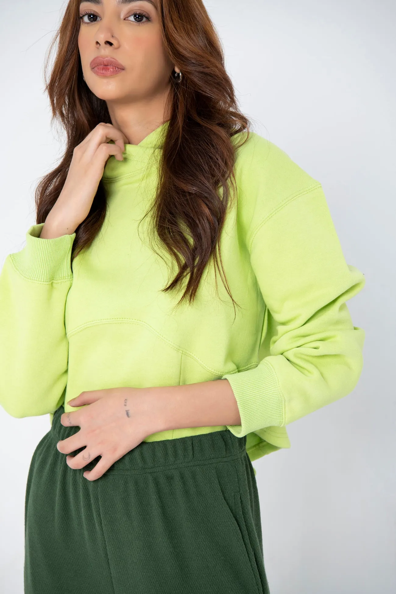 CROPPED LIME HODDIE