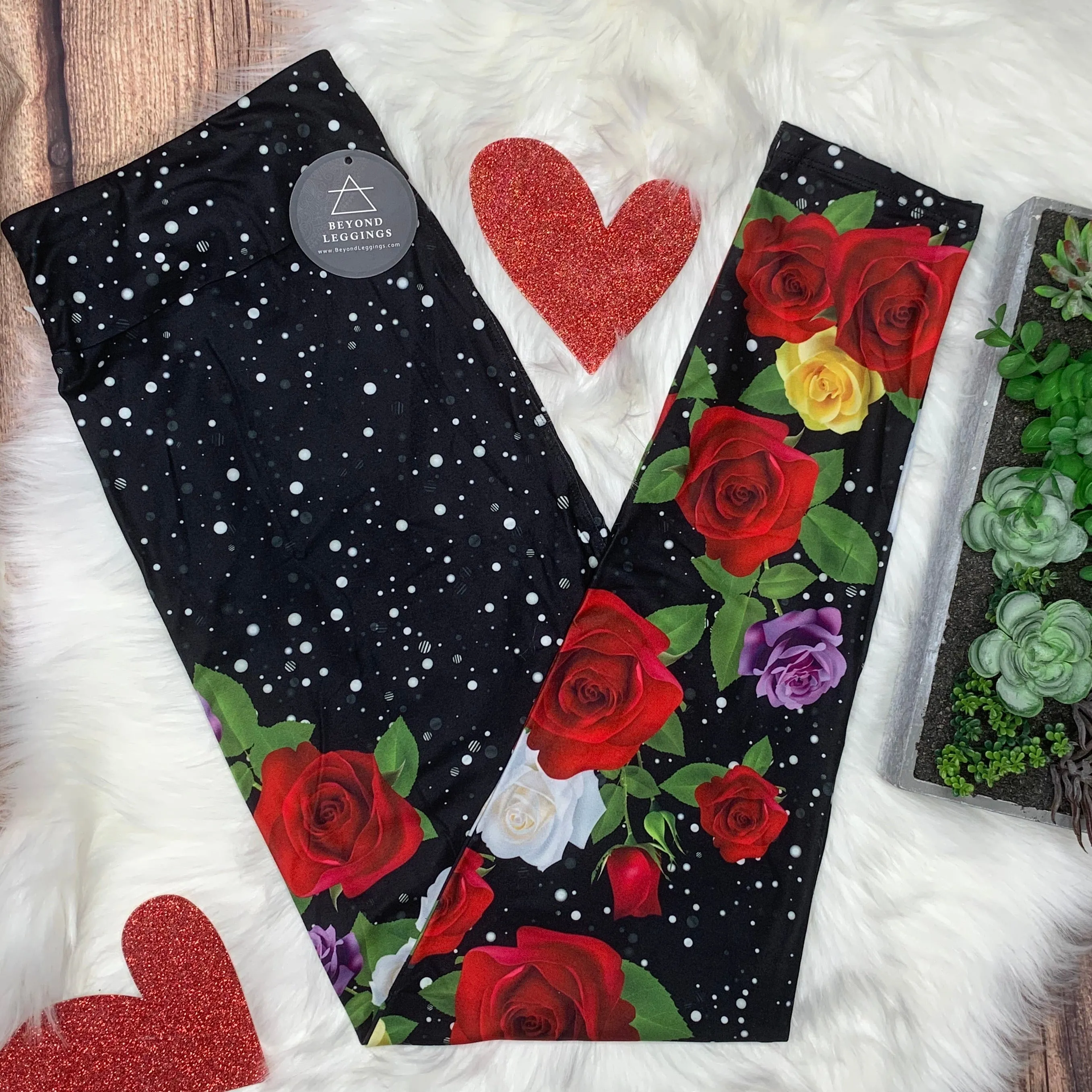 Falling Roses Soft Leggings