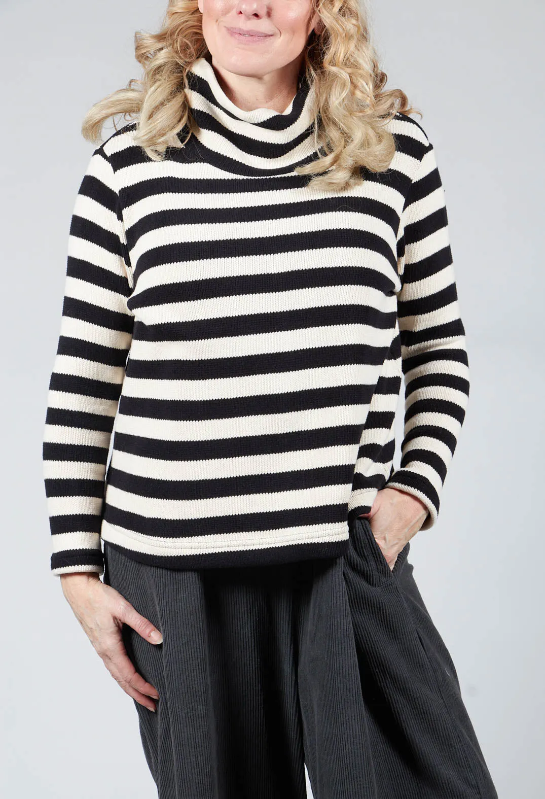 Musei U Jumper in Nero