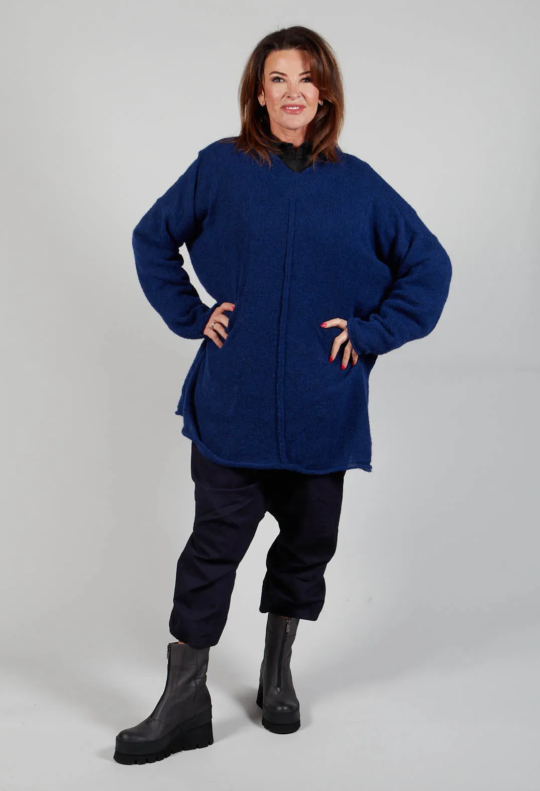 Oversize Pullover in Gentian Blue