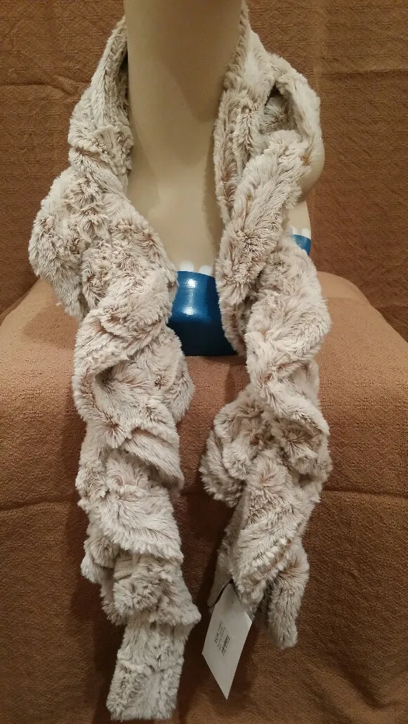 Porcelain Luxury Faux Fur Scrunchy Scarf