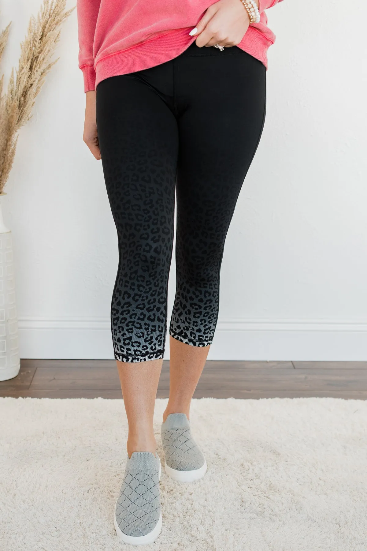 Set In My Ways Ombre Leopard Leggings- Black