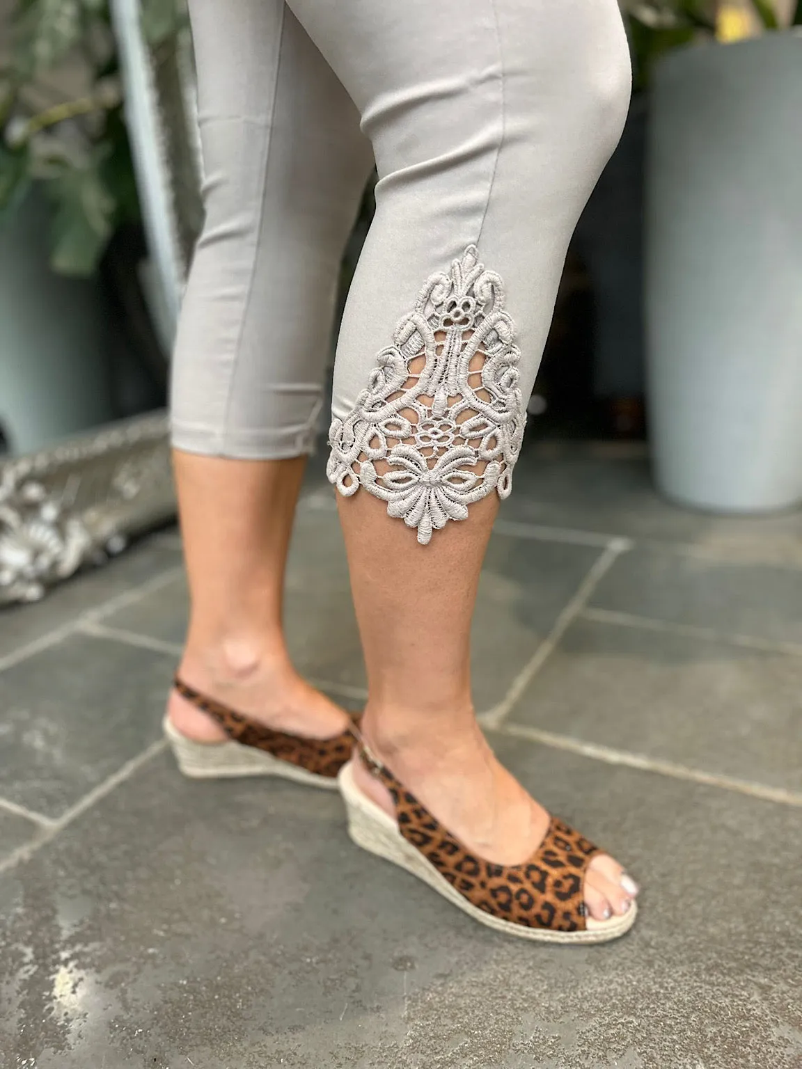 Stone Lace Capri Pants