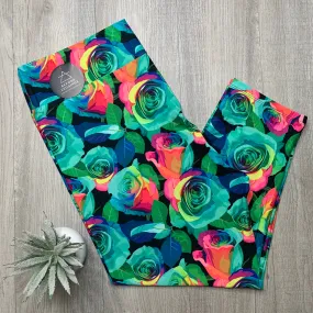 Turquoise Rainbow Roses Capri Soft Leggings