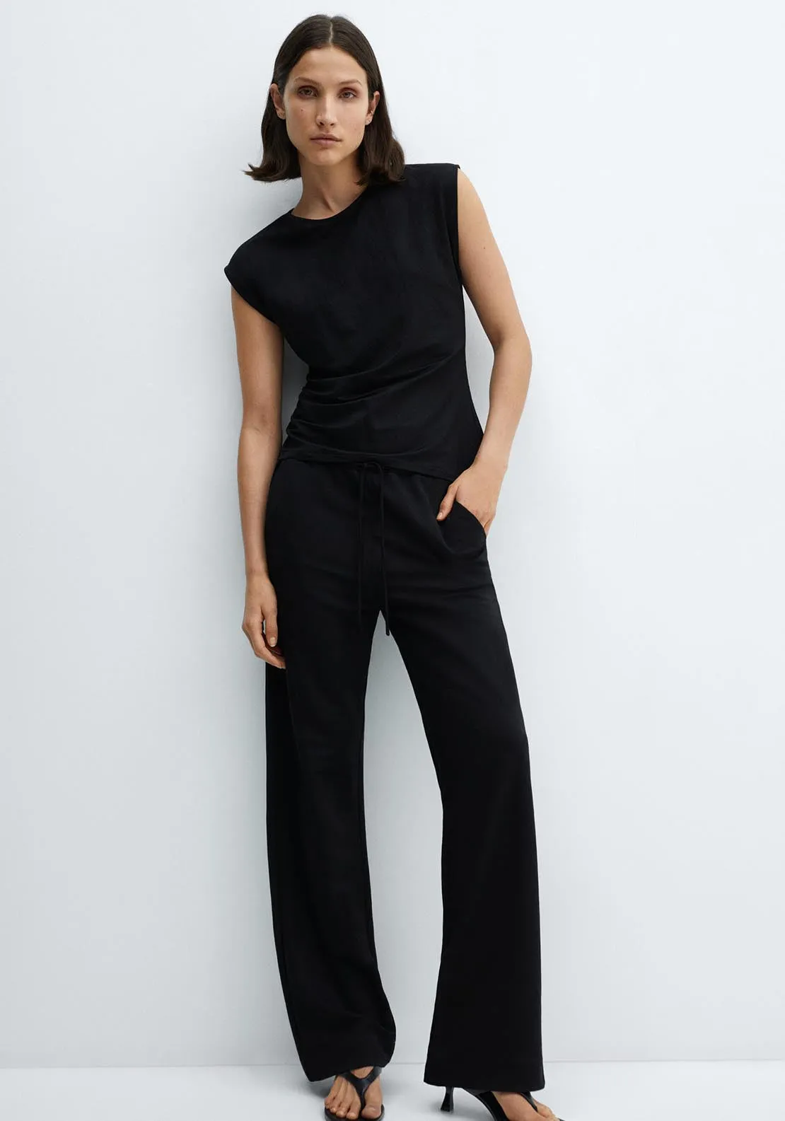 Wideleg trousers with elastic waist